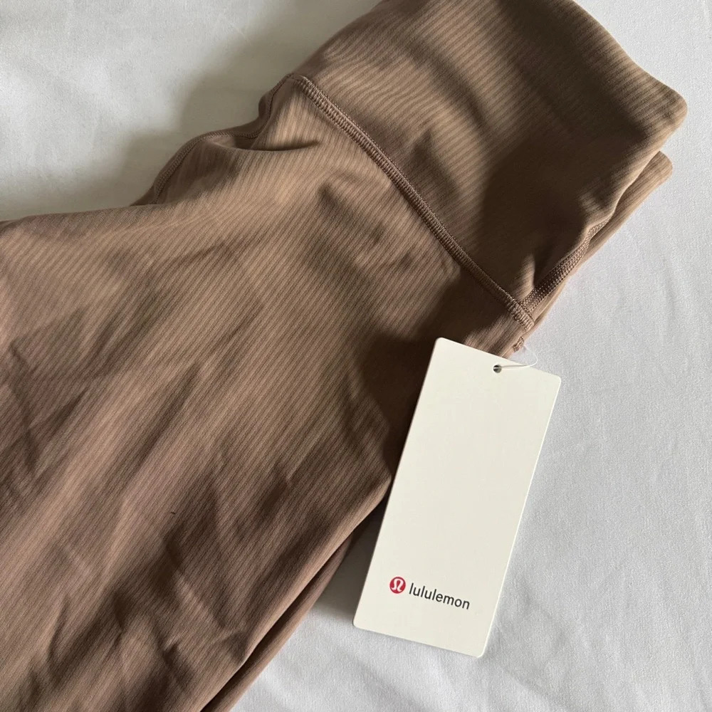 🆕🤎 Lululemon Wunder Train High Rise Ribbed Tight 28” - Taupetastic - Picture 2 of 9